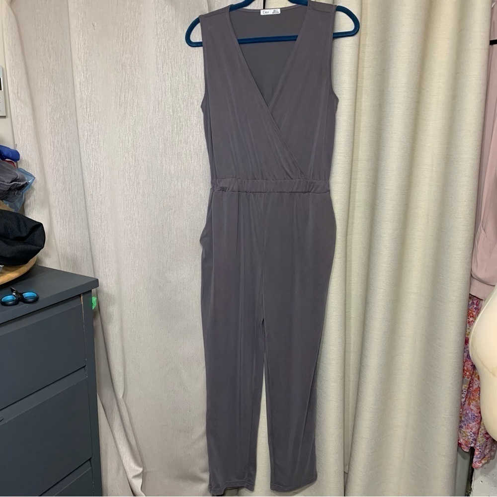 Dex Gray Hi Rise Jumpsuit Modal Blend Sz S Sleeveless Wrap V Neck Belted Romper - Picture 9 of 14
